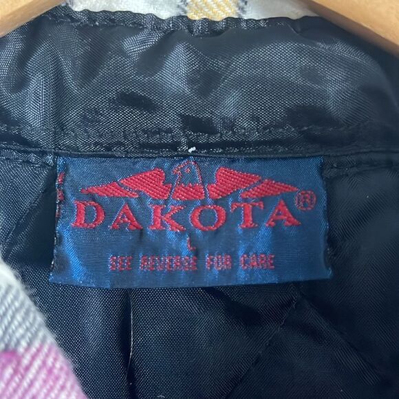Vintage Dakota button up plaid flannel shacket - Picture 2 of 6